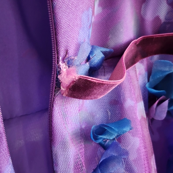 Marchesa Notte Off-the-Shoulder Blouson-Sleeve Tulle Dress w/ 3D Flowers… - Picture 13 of 13